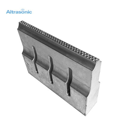 2600W CE المعتمد لحام بالموجات فوق الصوتية القرن التيتانيوم 20kHz 2000W